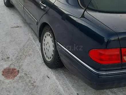 Mercedes-Benz E 200 1995 года за 3 500 000 тг. в Кокшетау – фото 6