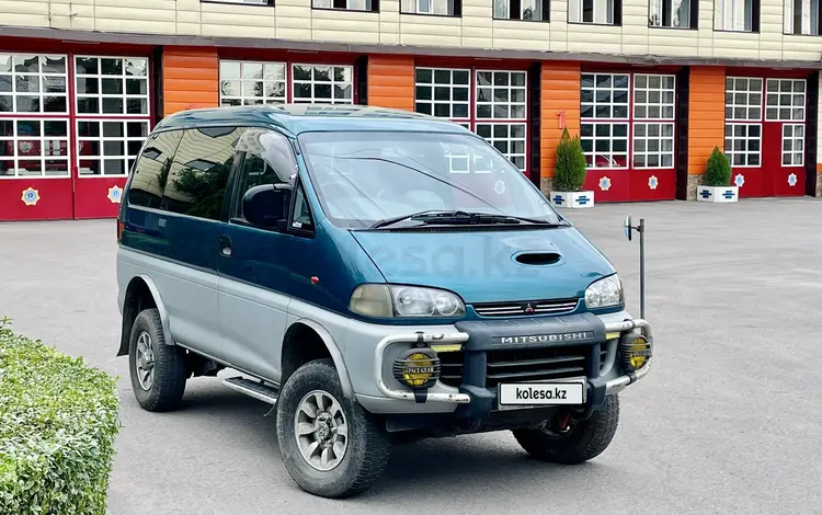 Mitsubishi Delica 1997 годаүшін4 000 000 тг. в Алматы