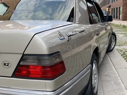 Mercedes-Benz E 220 1994 годаүшін3 200 000 тг. в Алматы – фото 8