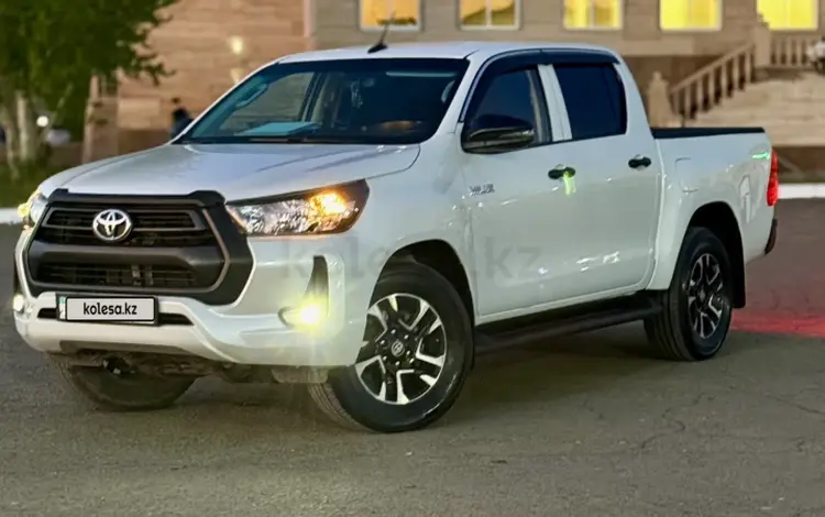 Toyota Hilux 2023 года за 21 500 000 тг. в Уральск