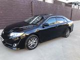 Toyota Camry 2012 года за 7 500 000 тг. в Актобе