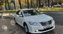 Toyota Camry 2014 годаүшін10 000 000 тг. в Шымкент – фото 2