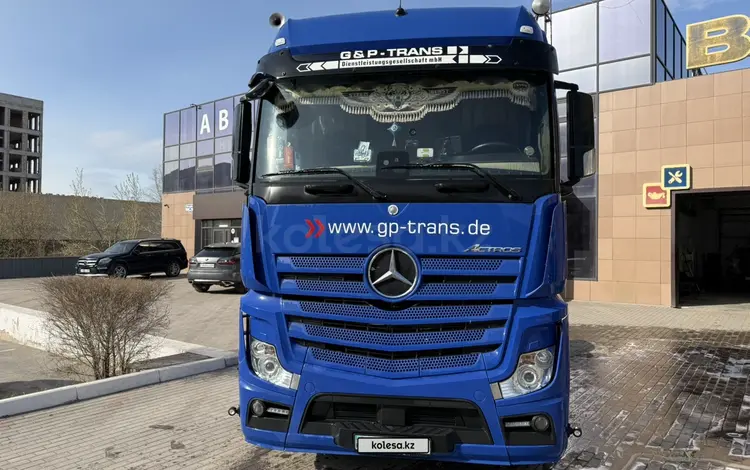 Mercedes-Benz 2016 годаүшін23 000 000 тг. в Караганда