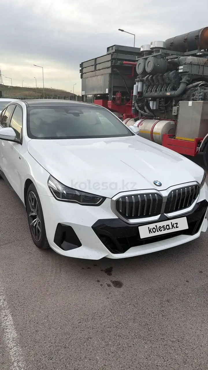BMW 5 Series, 2024