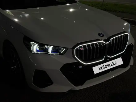 BMW 520 2024 года за 32 000 000 тг. в Астана – фото 20