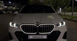 BMW 520 2024 года за 32 000 000 тг. в Астана