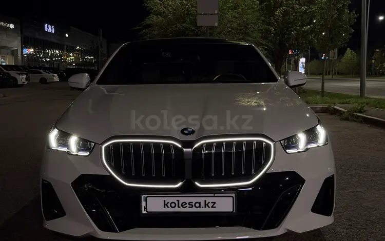 BMW 520 2024 года за 32 000 000 тг. в Астана