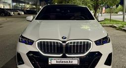 BMW 520 2024 года за 32 000 000 тг. в Астана – фото 3