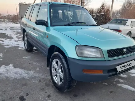 Toyota RAV4 1996 года за 3 900 000 тг. в Алматы – фото 16