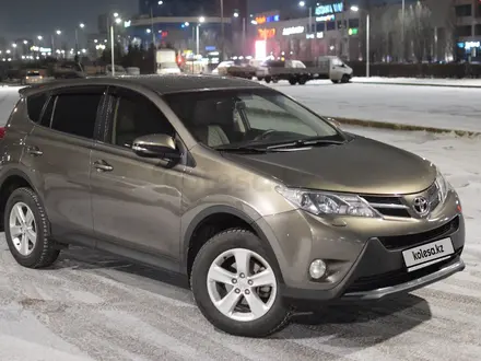 Toyota RAV4 2013 года за 8 900 000 тг. в Астана – фото 2