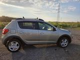 Renault Sandero Stepway 2015 года за 3 500 000 тг. в Караганда – фото 3