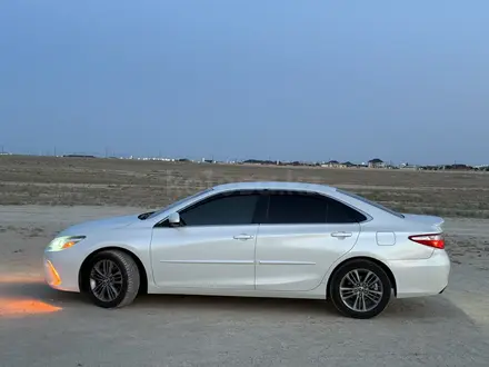 Toyota Camry 2015 года за 8 000 000 тг. в Жанаозен – фото 3