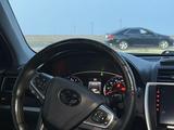 Toyota Camry 2015 года за 8 000 000 тг. в Жанаозен – фото 4