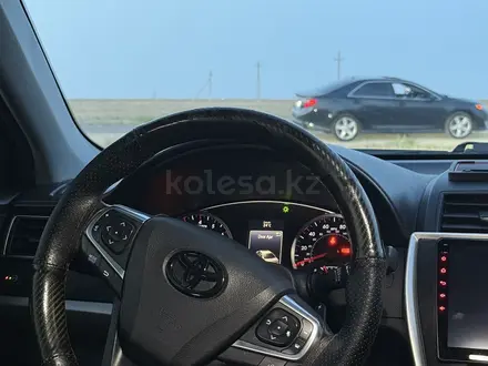 Toyota Camry 2015 года за 8 000 000 тг. в Жанаозен – фото 4