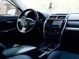 Toyota Camry 2015 года за 8 000 000 тг. в Жанаозен – фото 5