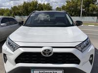Toyota RAV4 2021 года за 16 500 000 тг. в Костанай