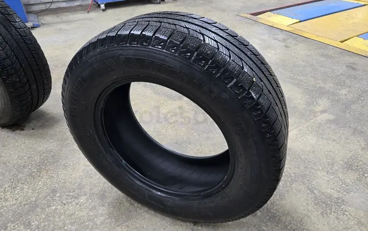 Комплект шин Michelin за 100 000 тг. в Астана