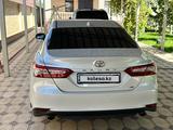 Toyota Camry 2019 годаfor17 000 000 тг. в Шымкент – фото 2