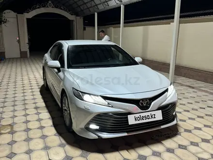 Toyota Camry 2019 года за 17 000 000 тг. в Шымкент – фото 3