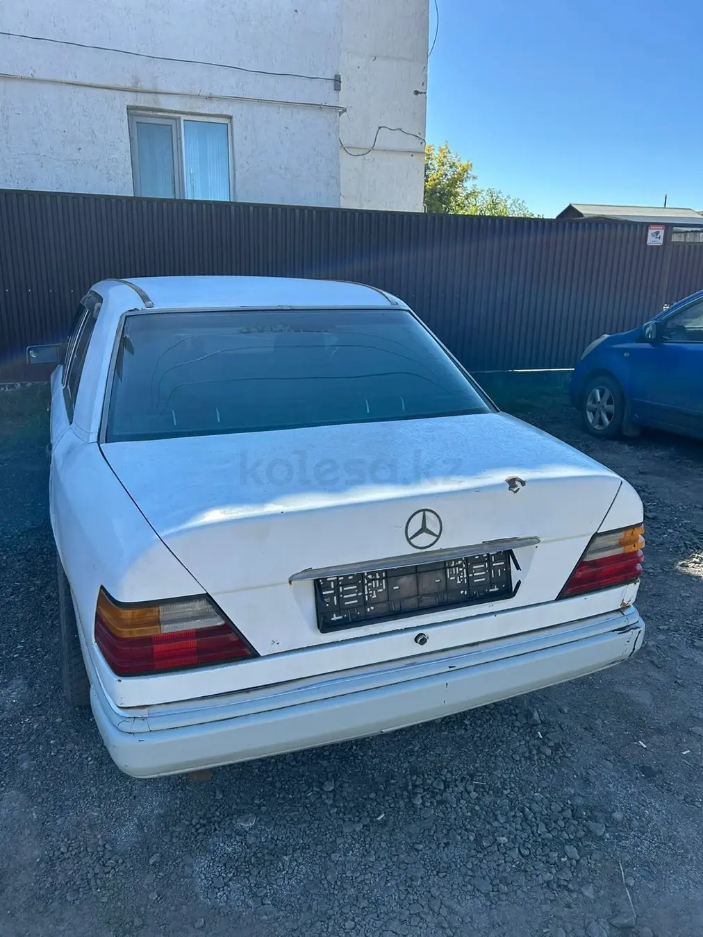Mercedes-Benz E-Class, 1992