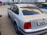 Volkswagen Passat 1998 годаfor1 700 000 тг. в Уральск – фото 5