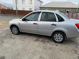 ВАЗ (Lada) Granta 2190 2013 года за 2 000 000 тг. в Атырау – фото 2