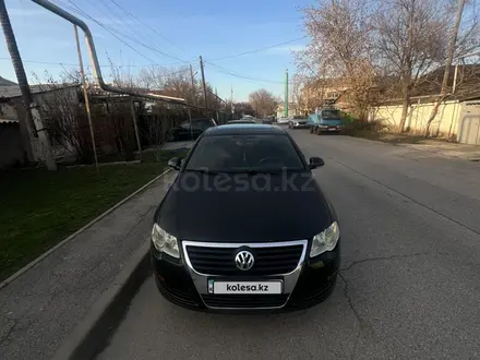 Volkswagen Passat 2005 года за 3 500 000 тг. в Алматы – фото 5