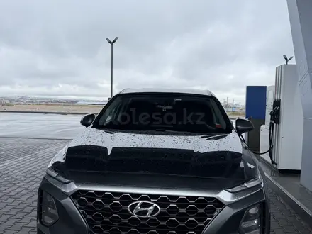 Hyundai Santa Fe 2019 года за 12 800 000 тг. в Алматы – фото 2