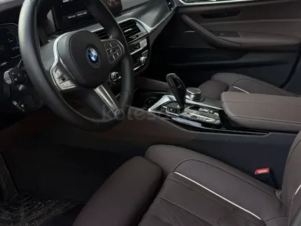 BMW 530 2023 года за 27 000 000 тг. в Алматы – фото 6