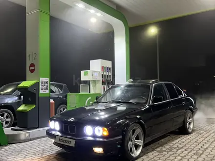 BMW 525 1992 года за 1 350 000 тг. в Алматы – фото 3