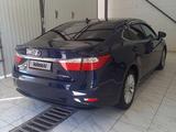 Lexus ES 300h 2014 годаүшін7 450 000 тг. в Атырау – фото 2