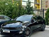 Kia K5 2020 года за 8 500 000 тг. в Актау