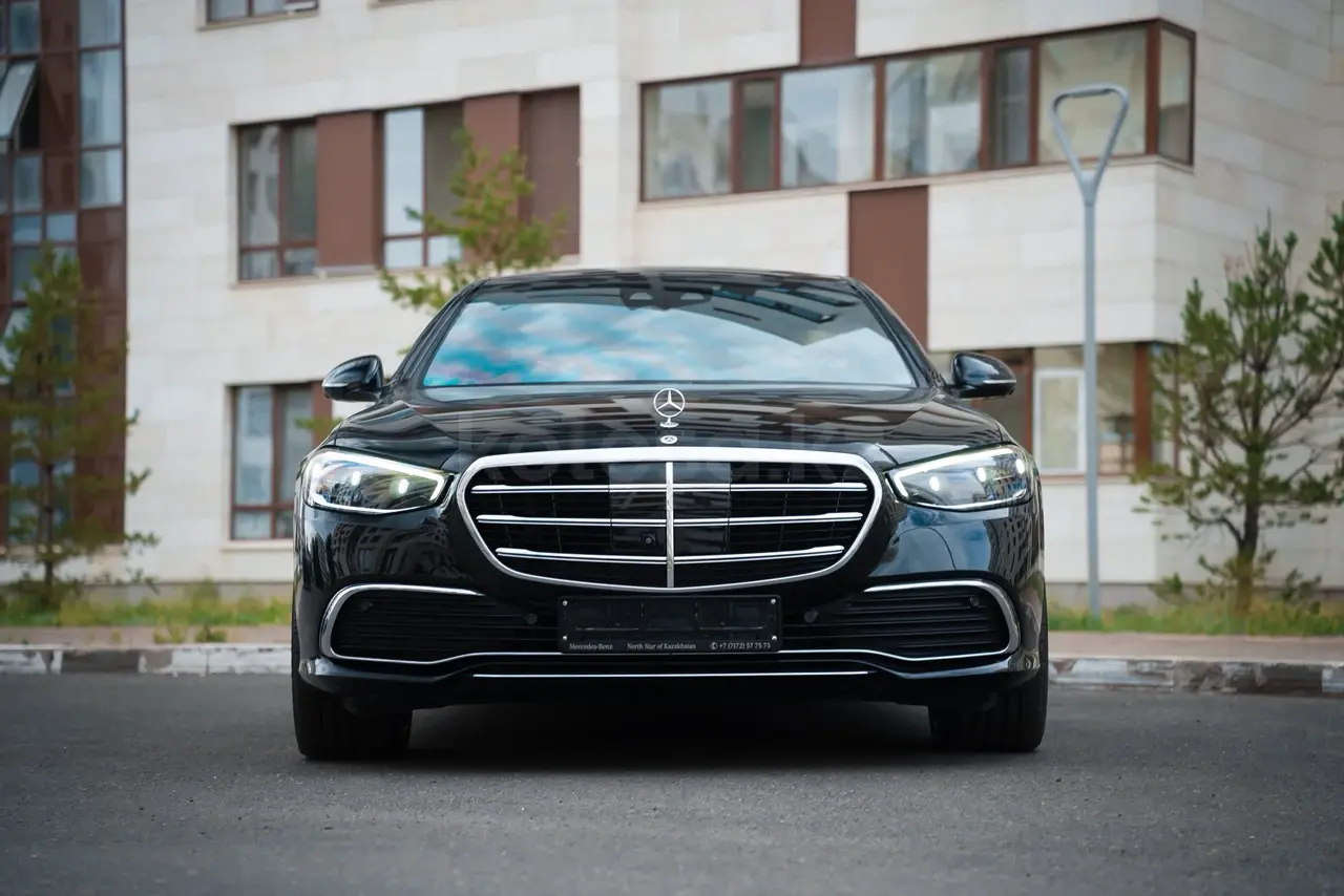 Mercedes-Benz S-Class, 2023