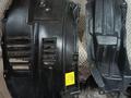 Передние подкрыльники Toyota 4Runner 2009-2013 за 10 000 тг. в Астана