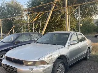 Mitsubishi Galant