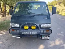 Mitsubishi Delica, 1993