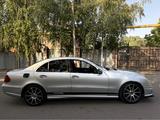 Mercedes-Benz E 55 AMG 2004 годаүшін6 500 000 тг. в Алматы – фото 4