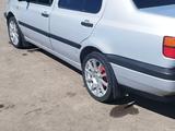 Volkswagen Vento 1992 года за 1 750 000 тг. в Костанай – фото 4