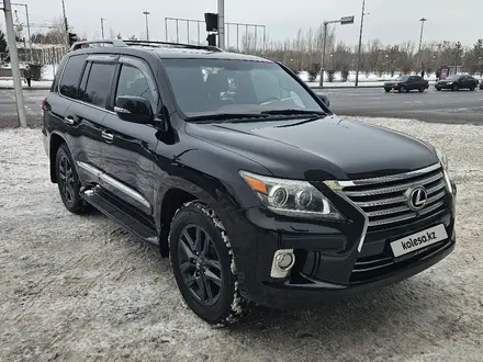 Lexus LX 570 2012 года за 30 000 000 тг. в Астана – фото 2