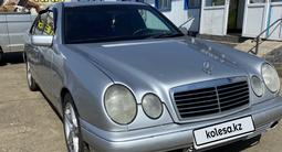 Mercedes-Benz E 200 1996 года за 2 500 000 тг. в Кокшетау – фото 4