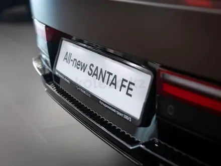 Hyundai Santa Fe High-Tech 2024 года за 21 290 000 тг. в Алматы – фото 17