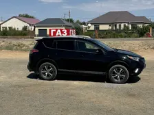 Toyota RAV4, 2016