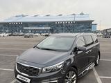 Kia Carnival 2015 года за 11 500 000 тг. в Шымкент – фото 2