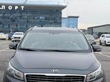 Kia Carnival 2015 года за 11 500 000 тг. в Шымкент