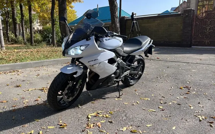 Kawasaki  Ninja 650 2010 годаүшін2 900 000 тг. в Алматы