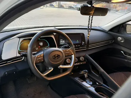 Hyundai Elantra 2025 года за 8 700 000 тг. в Караганда – фото 16