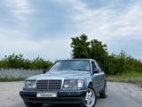 Mercedes-Benz E 230 1990 года за 1 650 000 тг. в Алматы