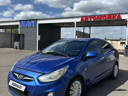 Hyundai Accent 2014 года за 3 000 000 тг. в Караганда – фото 2