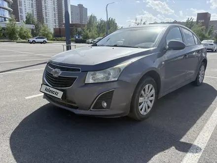 Chevrolet Cruze 2013 года за 3 200 000 тг. в Астана