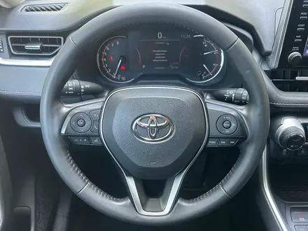 Toyota RAV4 2020 года за 14 990 000 тг. в Алматы – фото 11